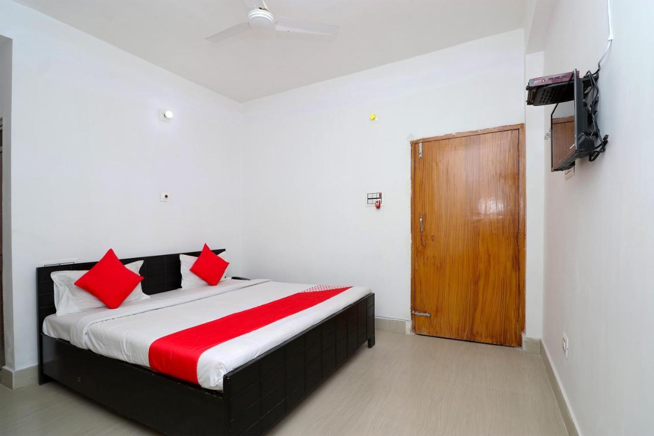 Oyo Nalanda Guest House Екстериор снимка