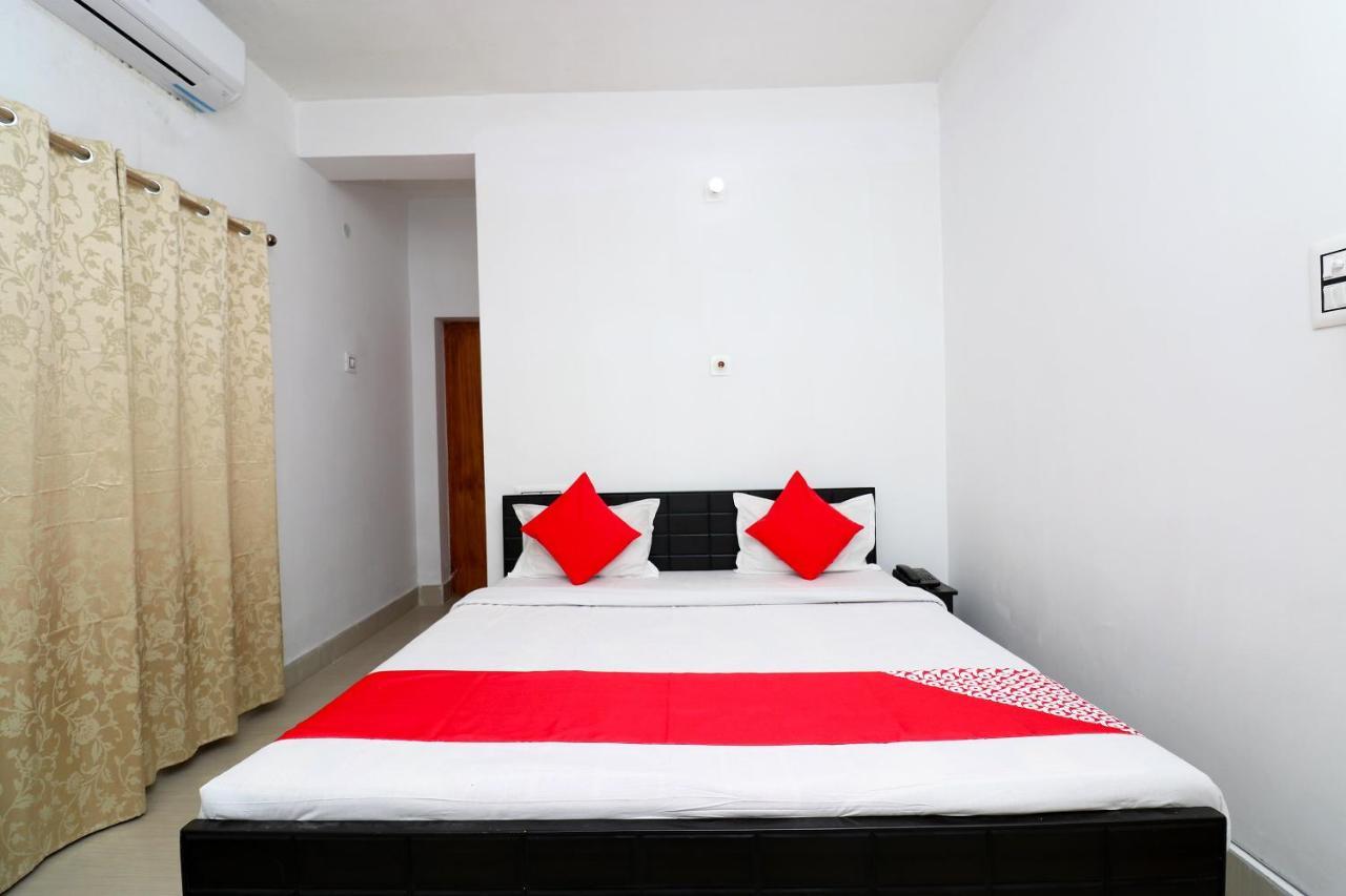 Oyo Nalanda Guest House Екстериор снимка